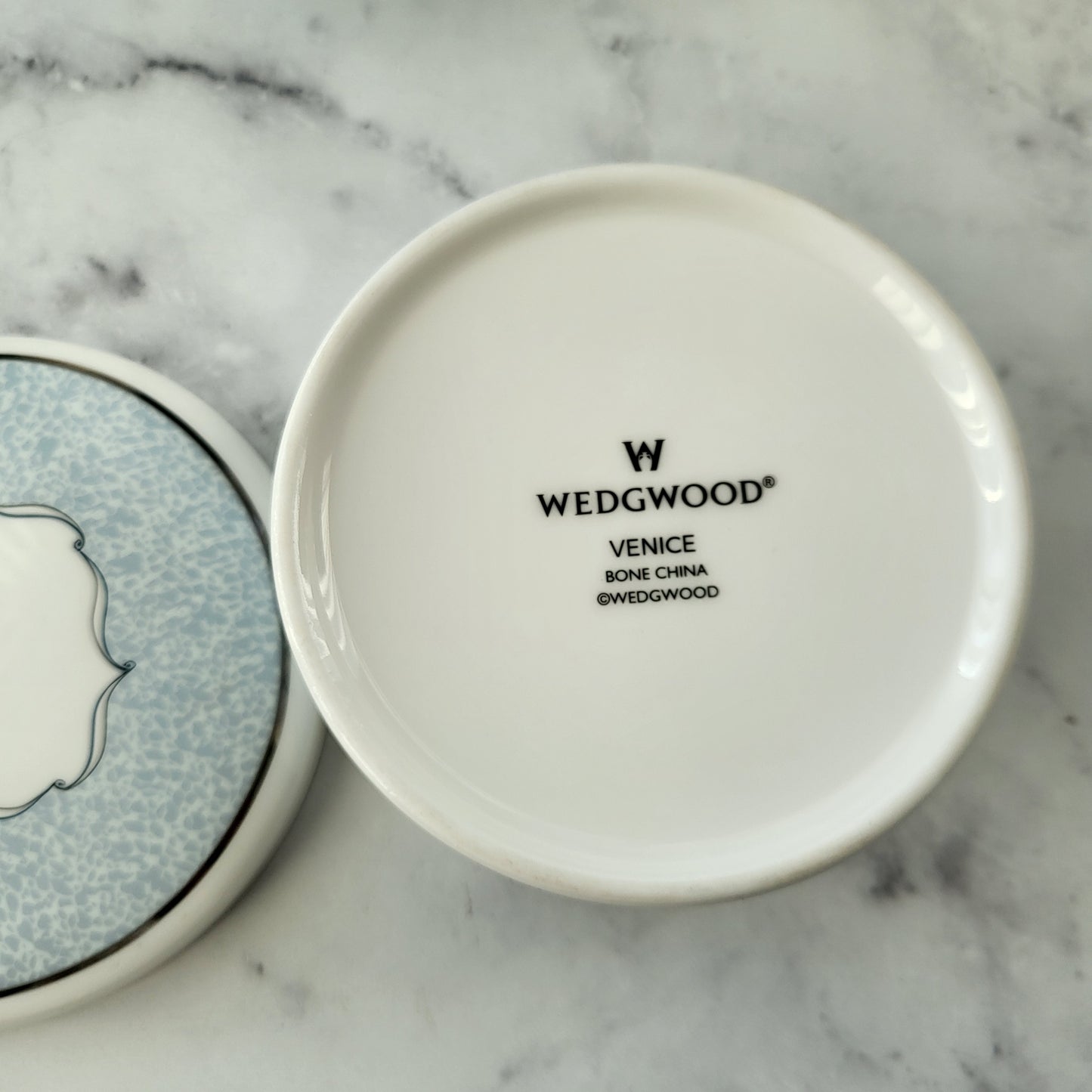 Wedgwood Round Lidded Trinket Jewelry Box