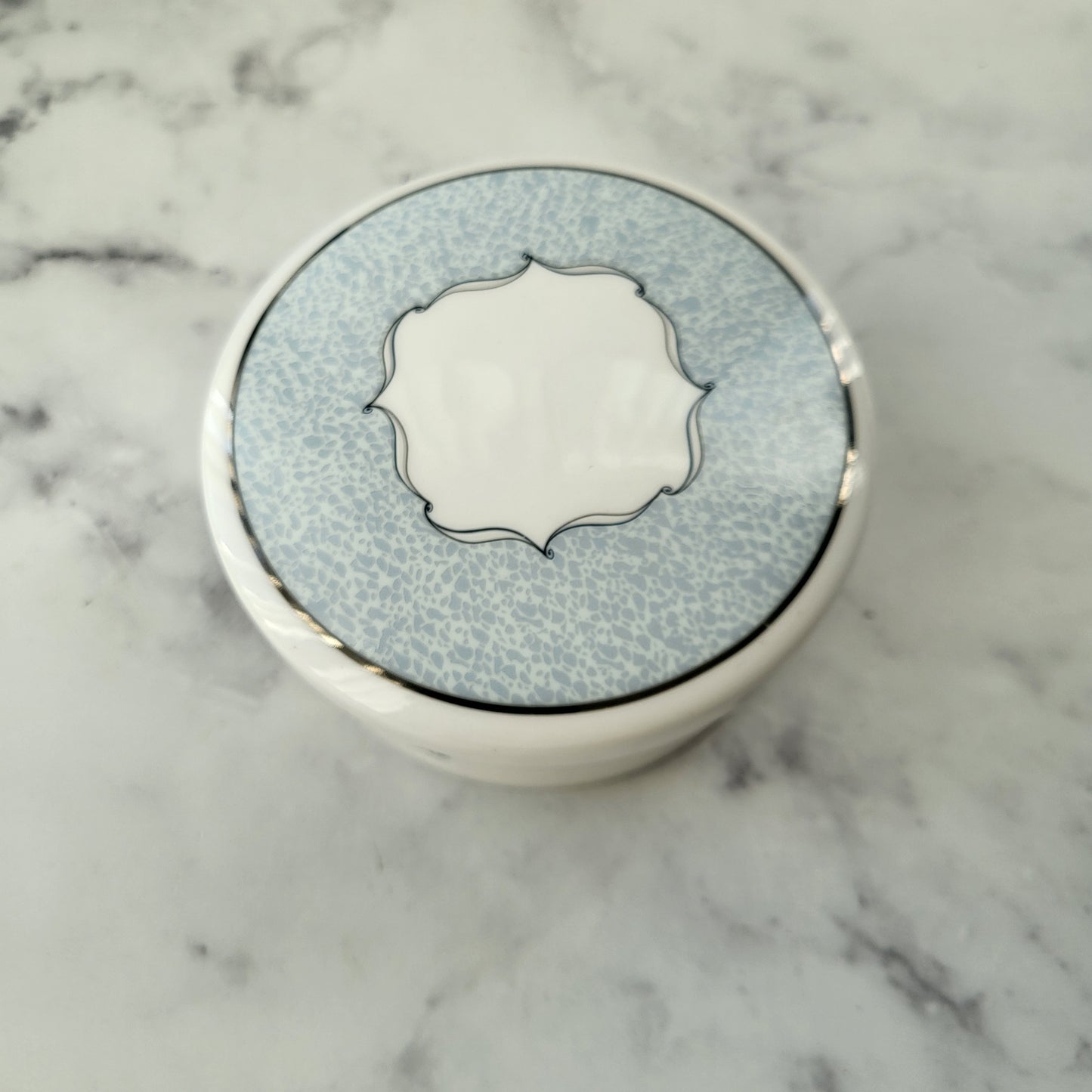 Wedgwood Round Lidded Trinket Jewelry Box