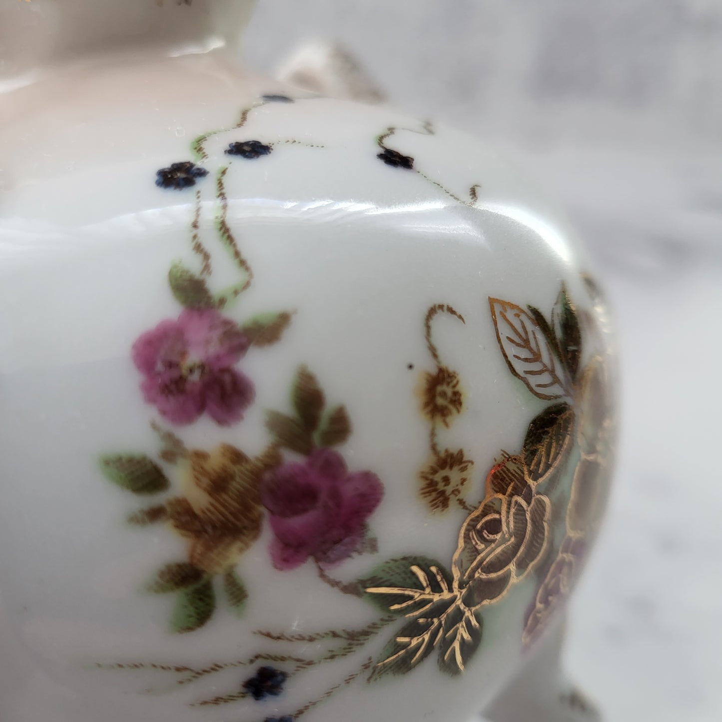 1940s Shabby Chic Porcelain Lipper Mann Floral Vase