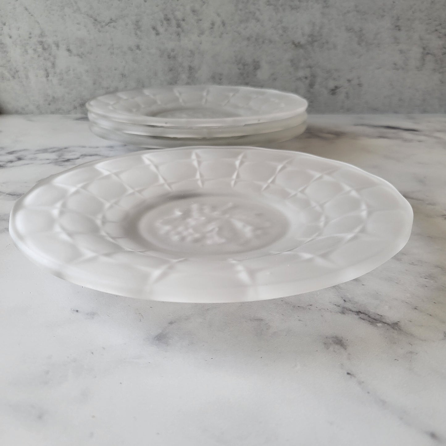 Frosted Glass Shabby Chic Dessert Plates (Set of 4)