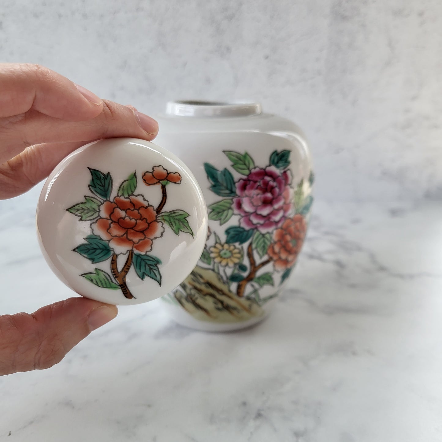 Japanese Floral Porcelain Ginger Jar with Lid