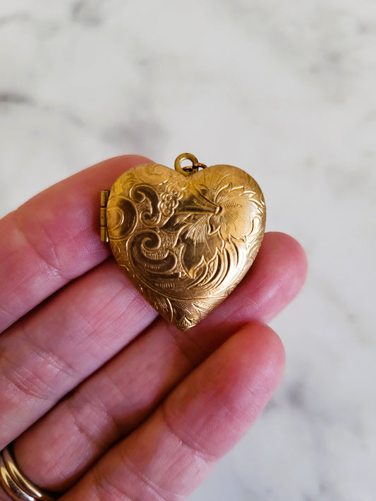 Vintage Gold Toned Etched Heart Locket