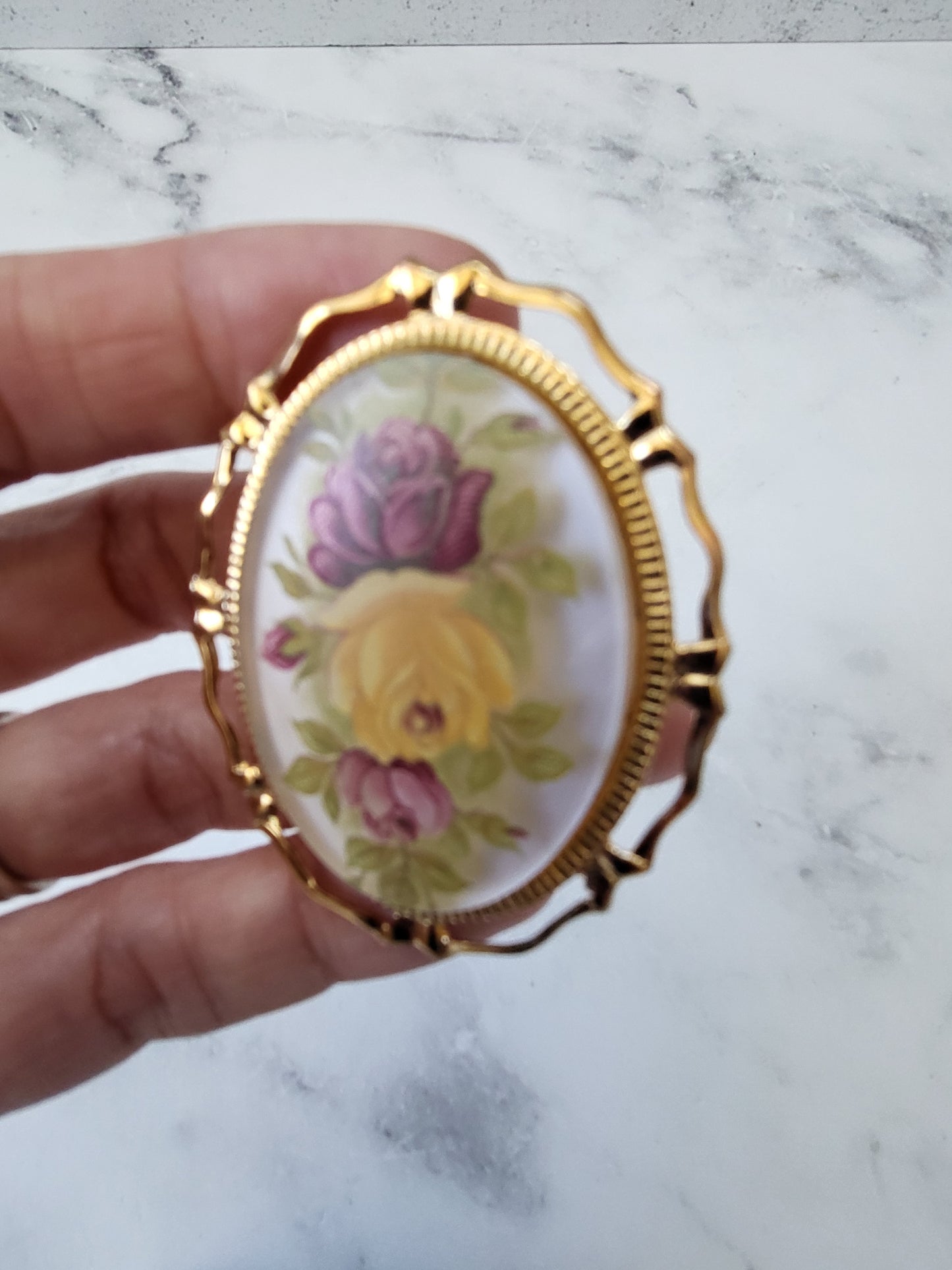 Vintage Floral Scarf Clip Pendant