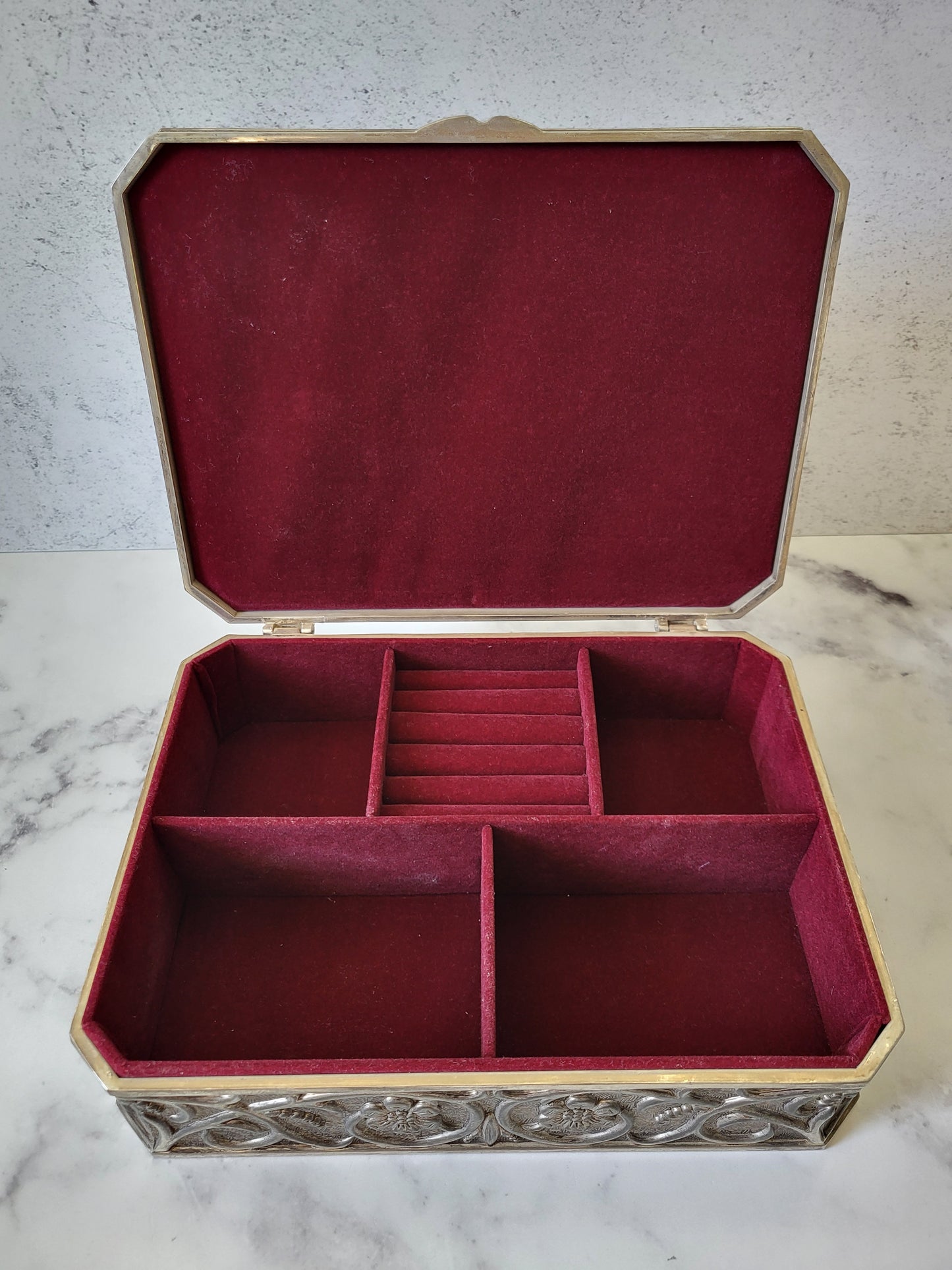 Vintage Ornate Silver-Plated Jewelry Box