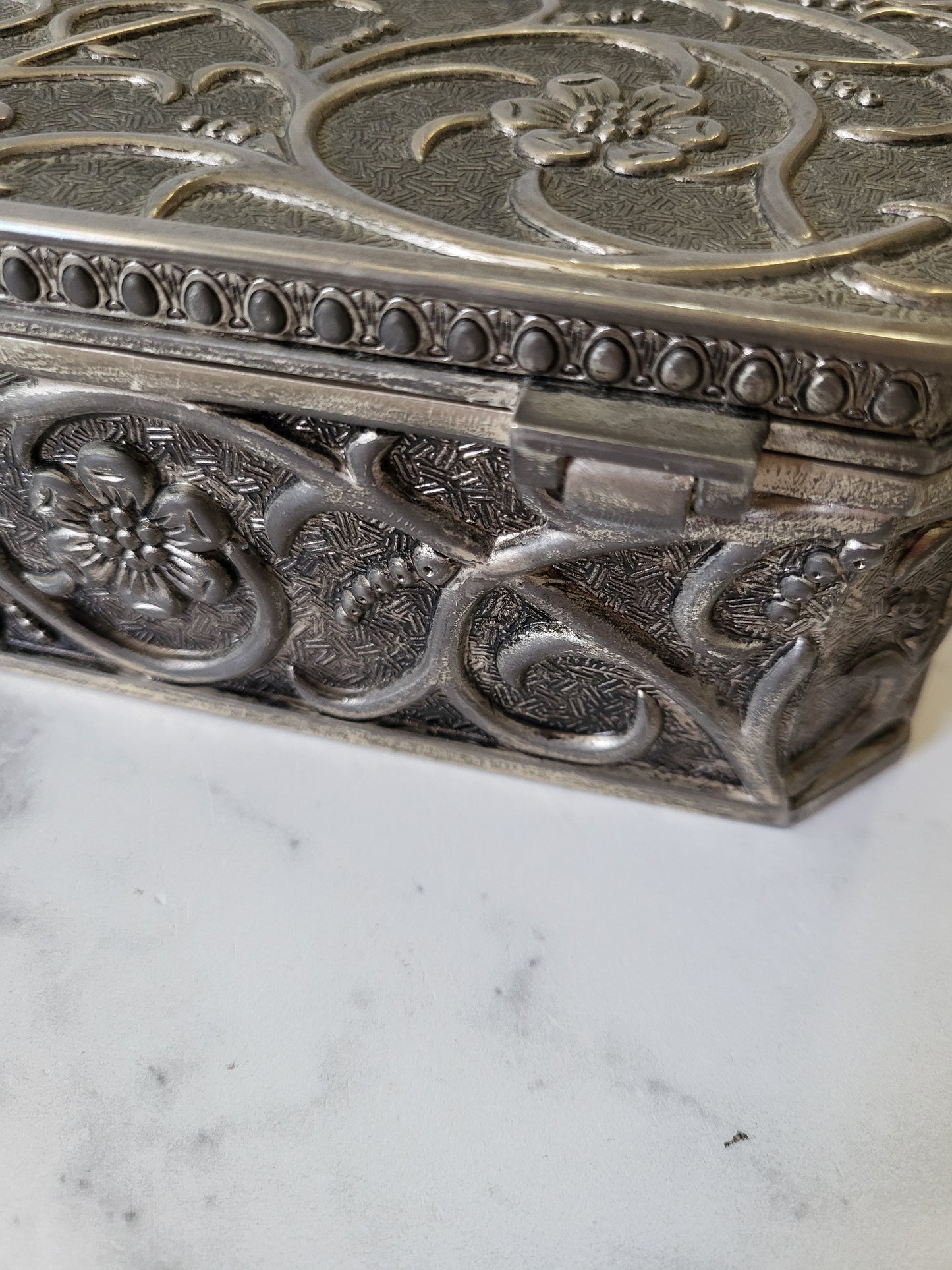 Vintage Ornate Silver-Plated Jewelry Box