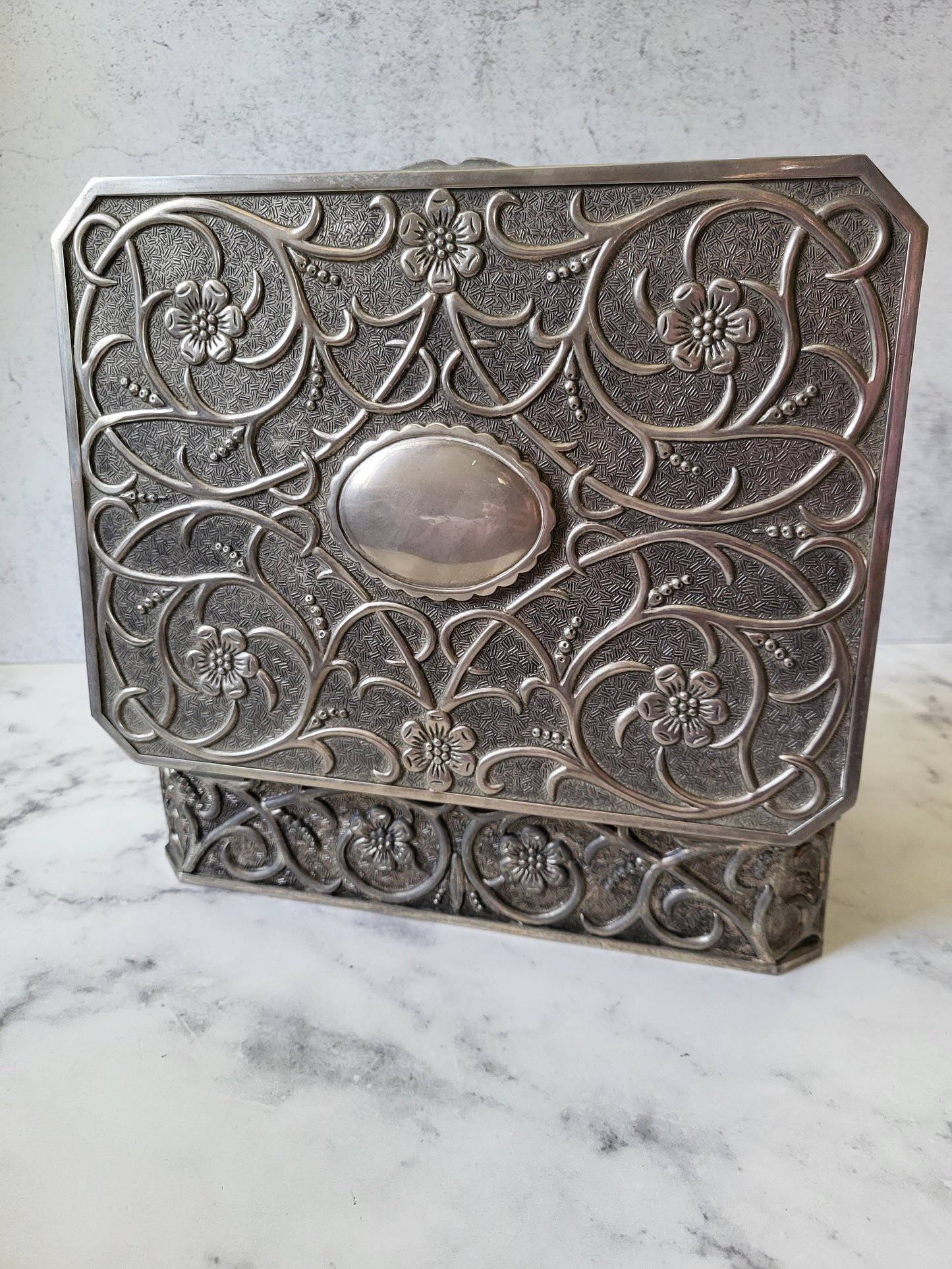 Vintage Ornate Silver-Plated Jewelry Box
