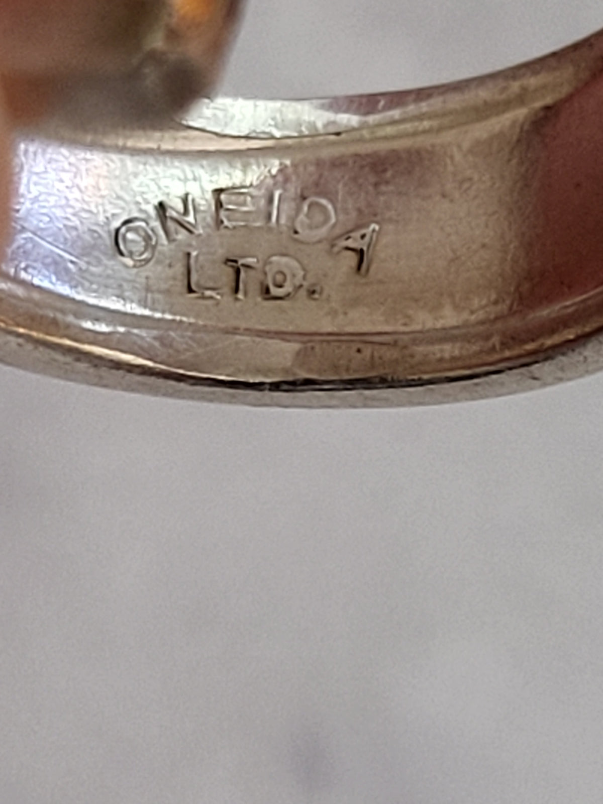 Vintage Rogers Triple Oneida Ltd. 1936 Silverplate Spoon Ring