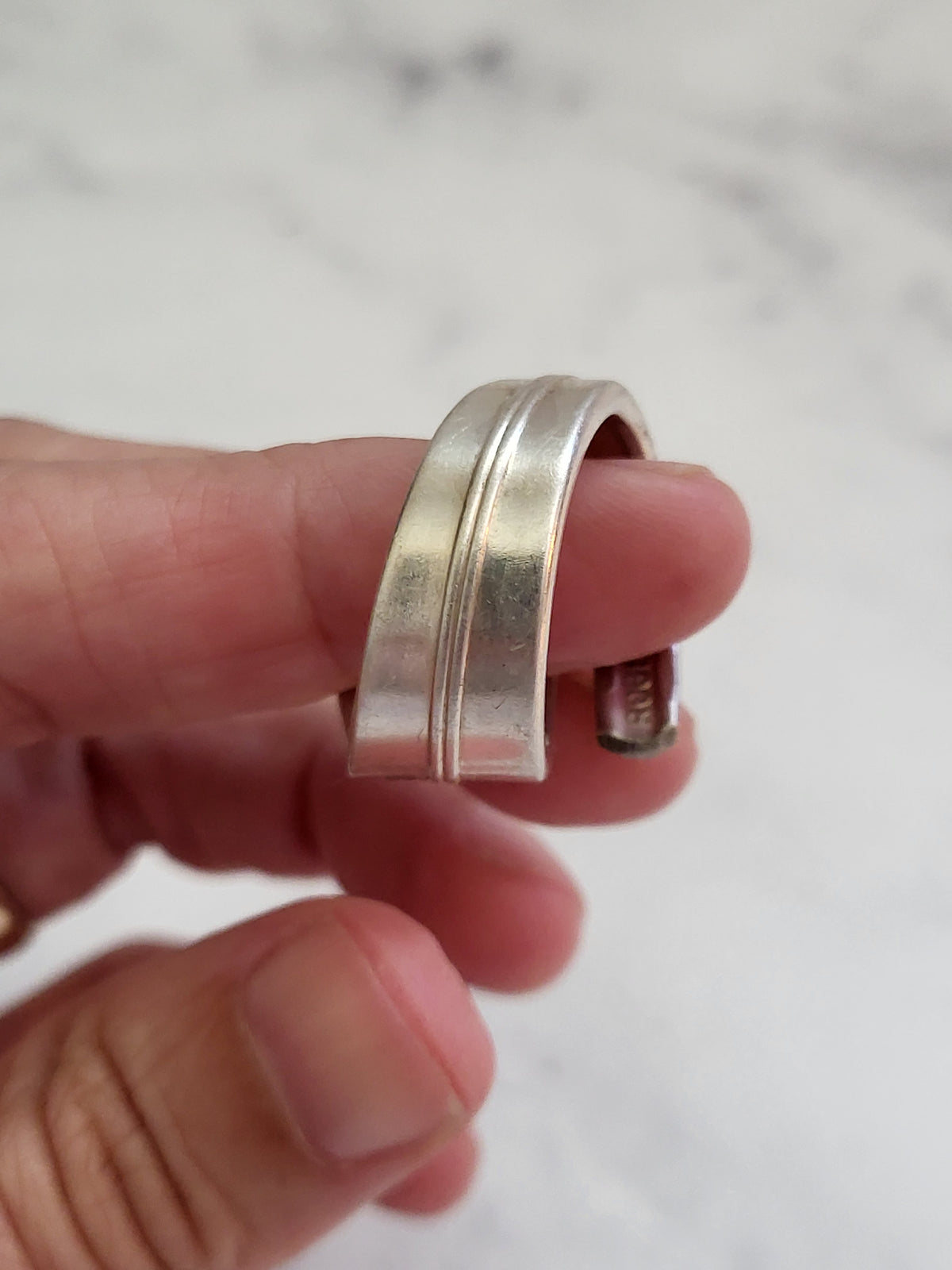 Vintage Rogers Triple Oneida Ltd. 1936 Silverplate Spoon Ring