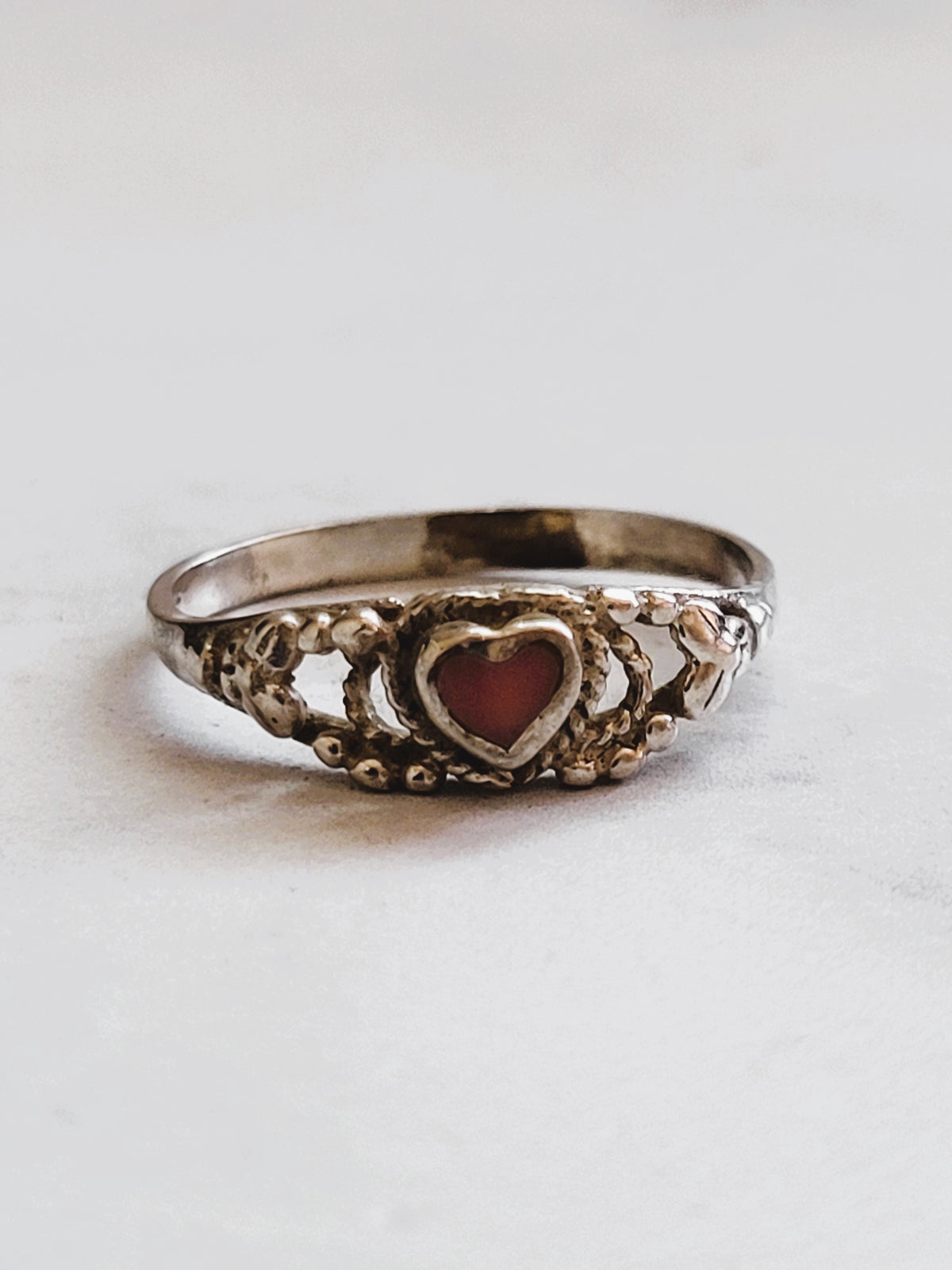 Vintage 925 Sterling Silver Pink Heart Filigree Ring