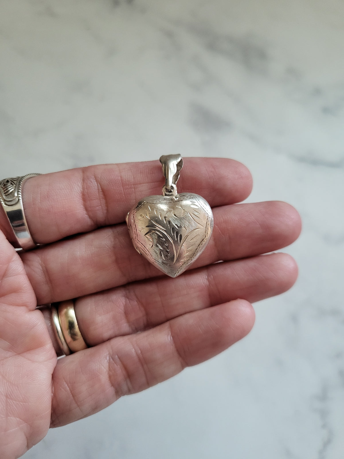 Vintage Marsala 925 Sterling Silver Engraved Heart Locket